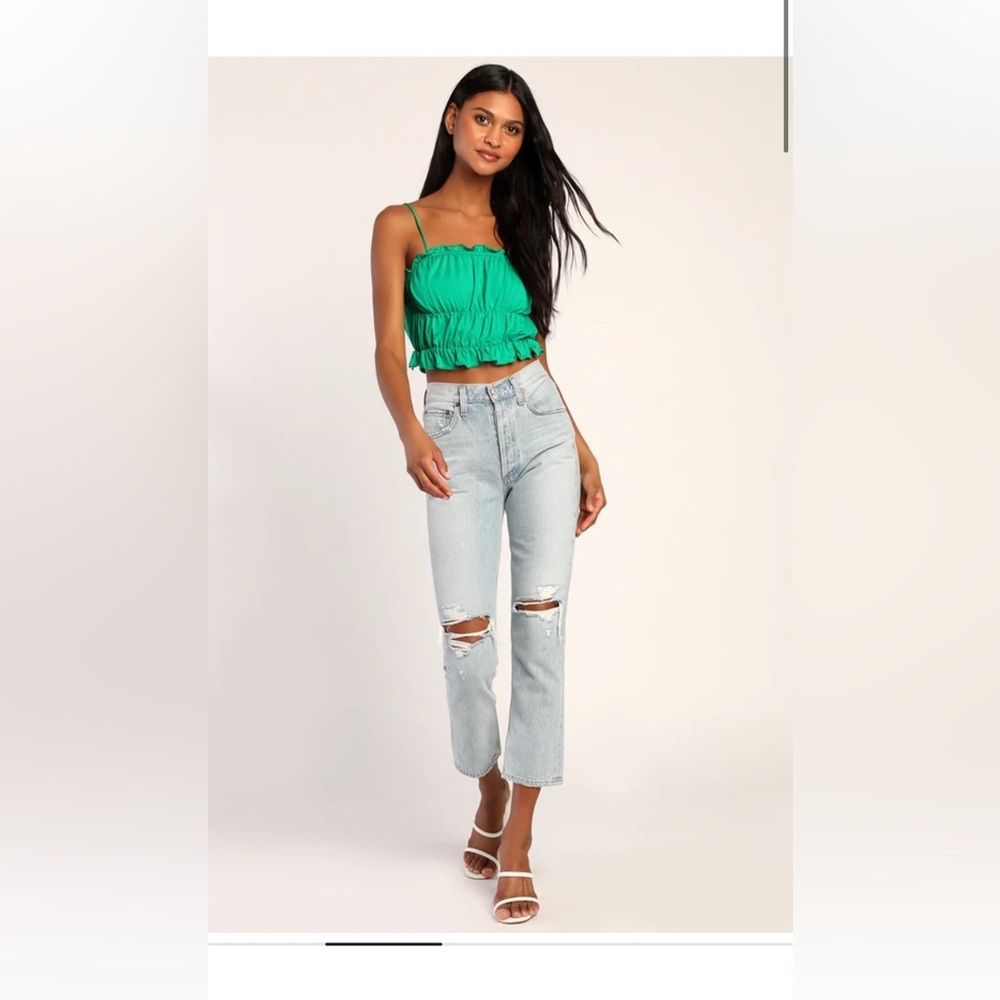 Lulu's Green Ruffle Crop Top - Picture 4 of 4